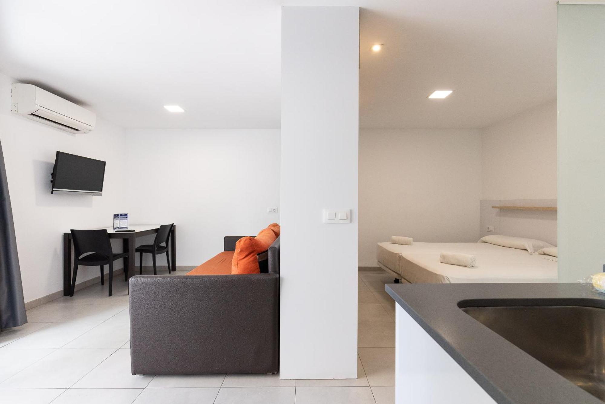 Rentalmar Aries Plus Salou Zewnętrze zdjęcie